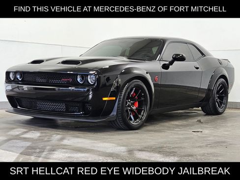 Used 2022 Dodge Challenger SRT Hellcat image 1