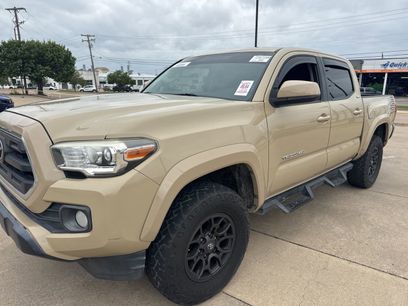 Used 2017 Toyota Tacoma SR5 w/ Tow Package