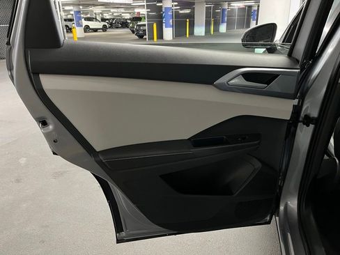 New 2025 Volkswagen Taos SEL image 20