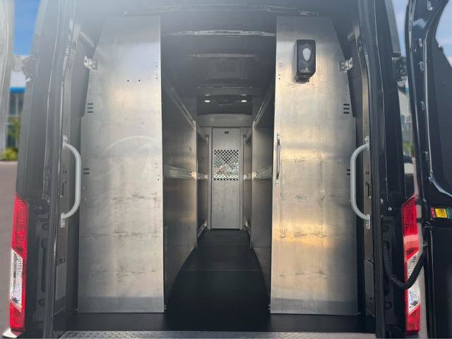 Used 2023 Ford Transit 250 148 High Roof Extended w/ Load Area Protection Package RWD image 9