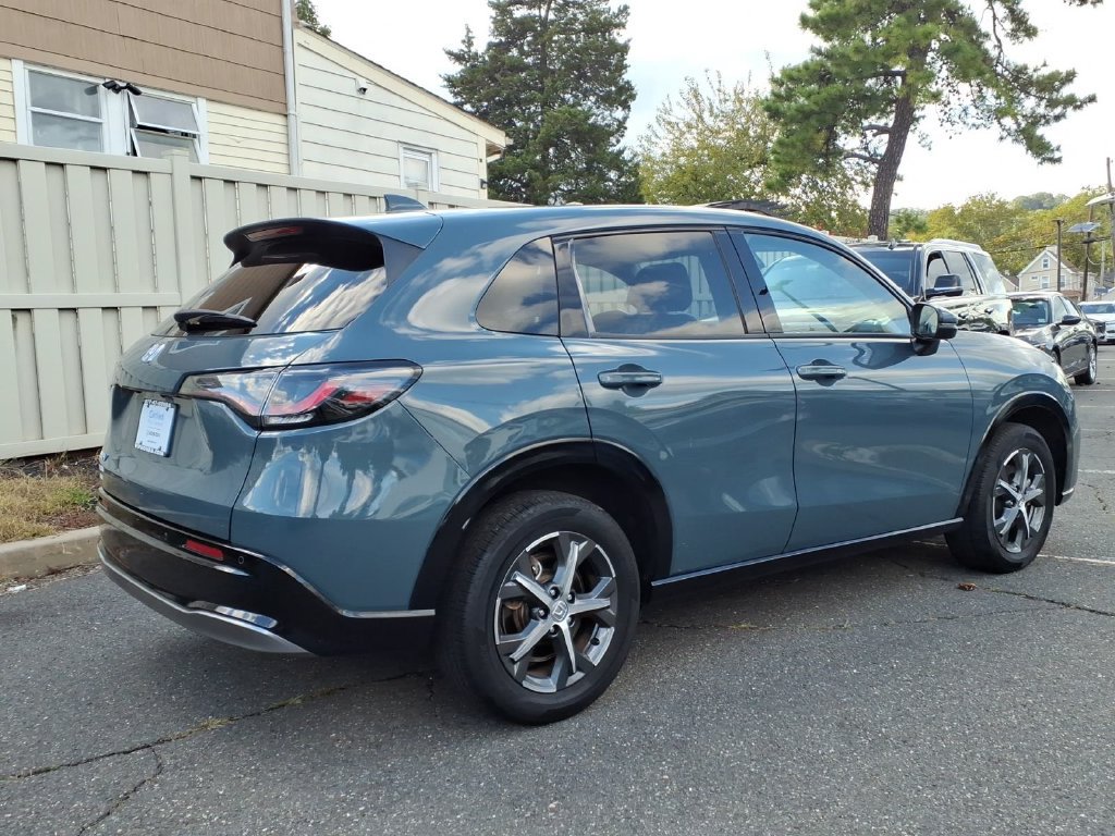 Certified 2024 Honda HR-V EX-L image 6