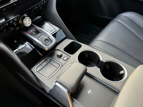 Used 2022 Acura MDX SH-AWD image 22