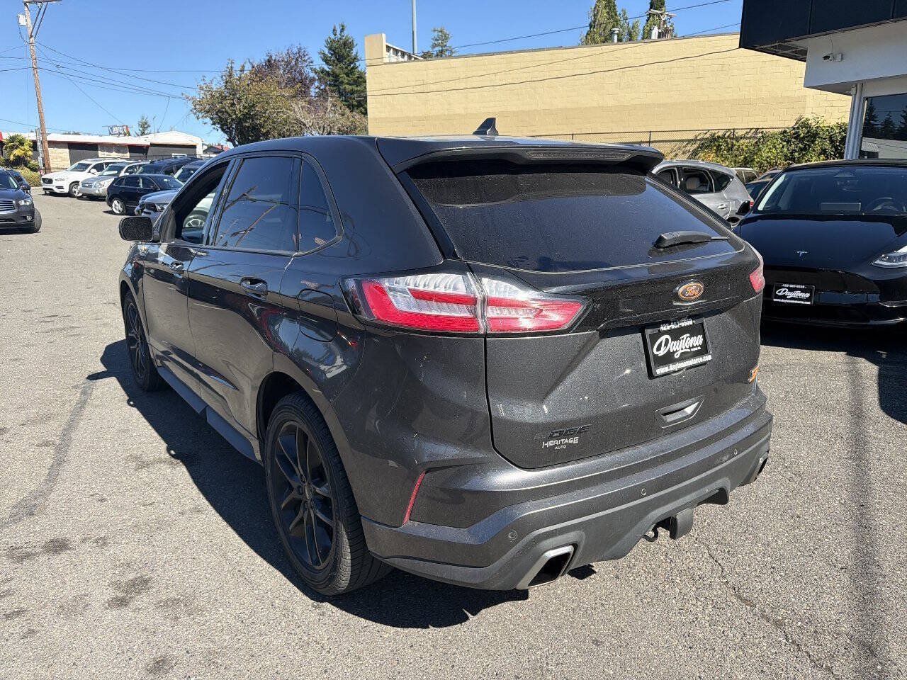 Used 2019 Ford Edge ST w/ Convenience Package AWD/4WD image 4