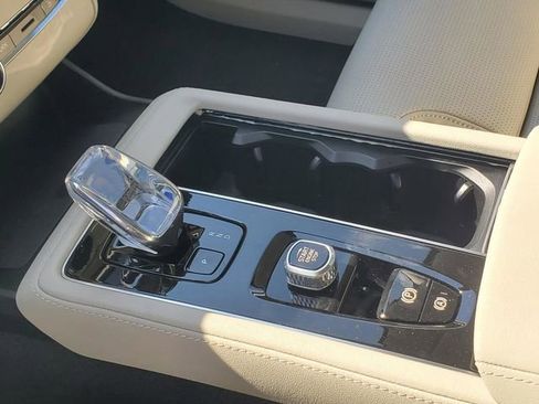 New 2026 Volvo XC90 B6 Ultra w/ Protection Package AWD/4WD image 26