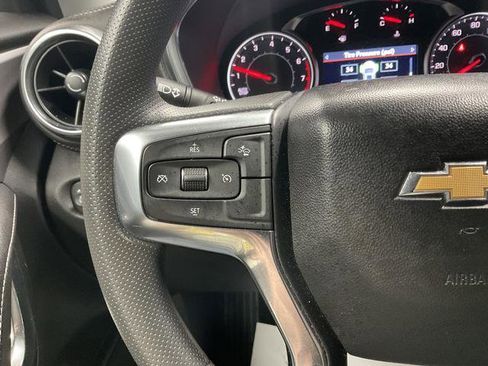 Used 2025 Chevrolet Blazer LT w/ Convenience Package FWD image 20