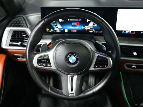 Used 2024 BMW X7 M60i w/ Executive Package AWD/4WD image 32