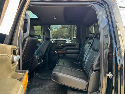 Used 2020 Chevrolet Silverado 2500 High Country w/ Z71 Off-Road Package AWD/4WD image 24