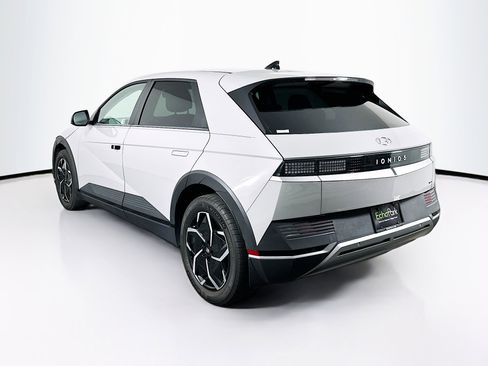 Used 2024 Hyundai Ioniq 5 SEL image 5