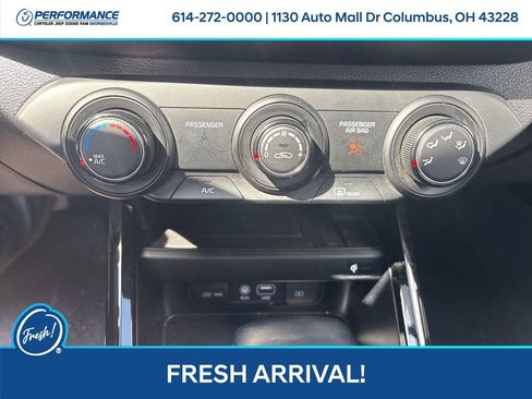 Used 2020 Kia Forte EX image 22