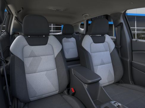 New 2026 Chevrolet Trax LS w/ LS Convenience Package FWD image 40