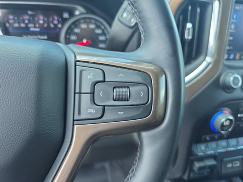 Used 2023 Chevrolet Silverado 2500 High Country w/ Z71 Off-Road Package AWD/4WD image 23
