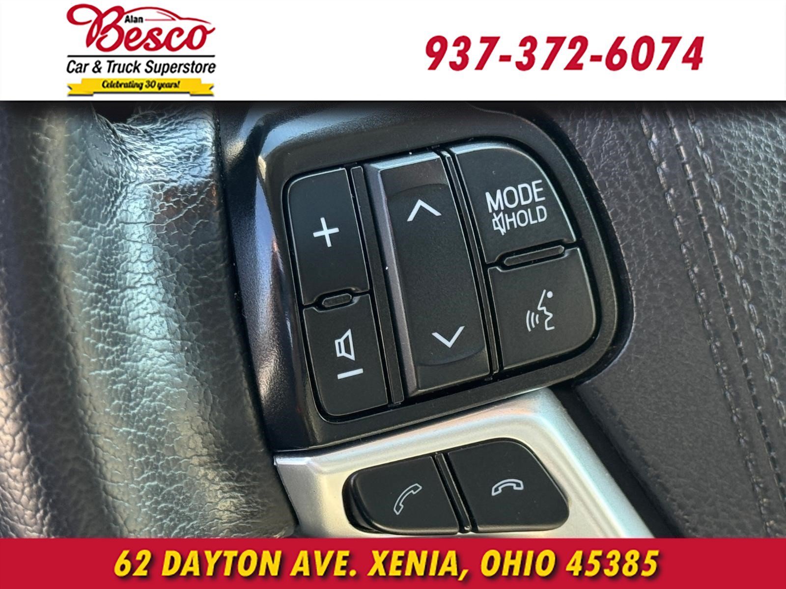 Used 2020 Toyota Sienna XLE w/ XLE Navigation Package AWD/4WD image 11