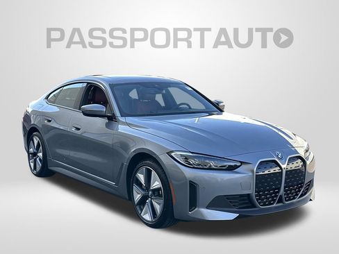 Used 2023 BMW i4 eDrive35 w/ Premium Package image 6