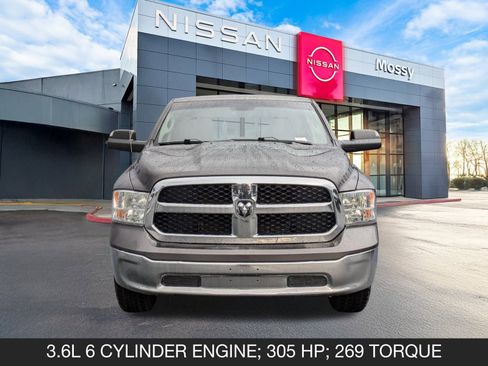 Used 2023 RAM 1500 Classic SLT w/ Trailer & Traction Group image 4