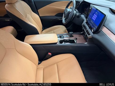 Used 2023 Lexus RX 350h w/ Cold Area Package AWD/4WD image 11