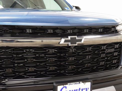 New 2026 Chevrolet Traverse Z71 w/ Driver Confidence Package image 11