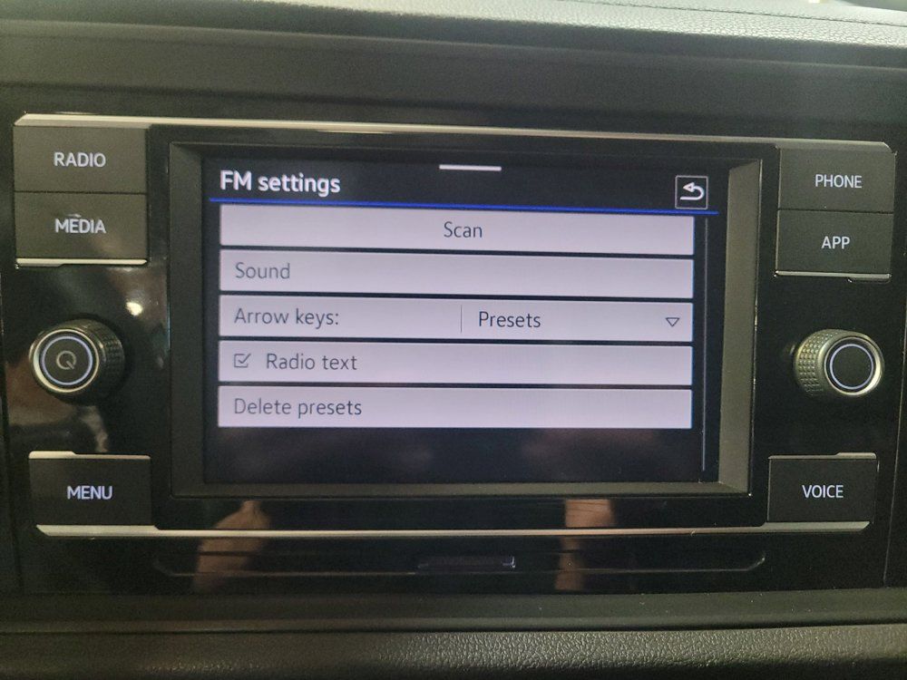 Used 2023 Volkswagen Jetta S FWD image 25