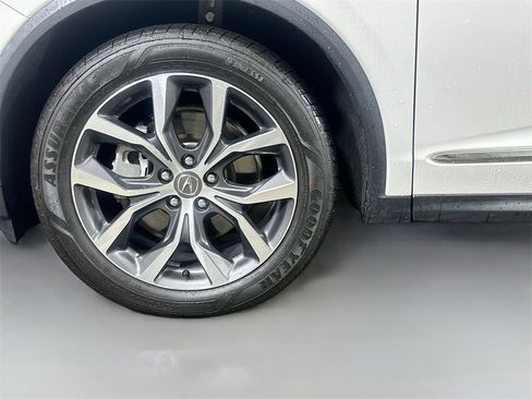 Used 2022 Acura MDX SH-AWD w/ Technology Package image 8