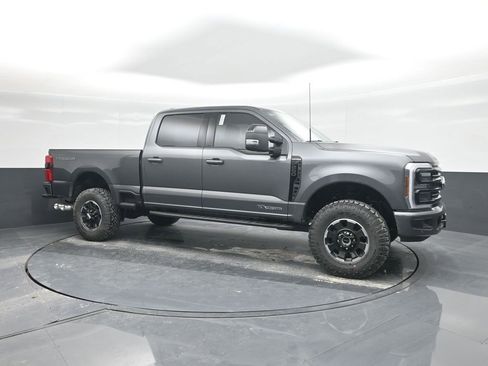 New 2026 Ford F250 Platinum w/ Tremor Off-Road Package image 11