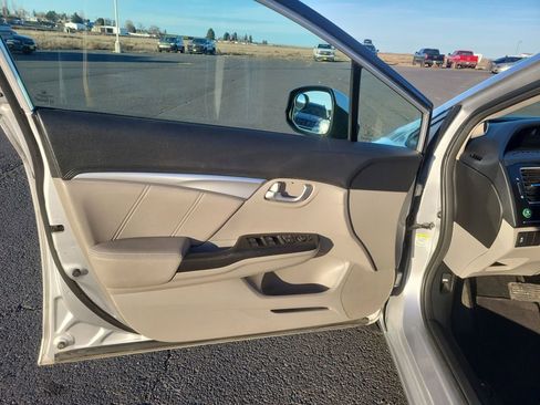 Used 2013 Honda Civic EX-L image 22