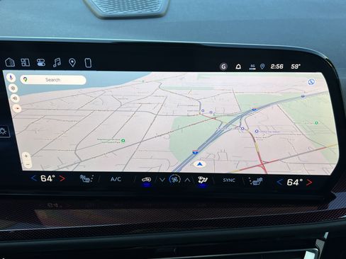 New 2026 Chevrolet Traverse Z71 w/ Enhanced Driving Package image 11