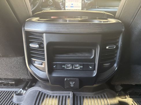 Used 2024 RAM 3500 Limited image 18