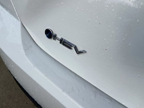 Used 2025 Toyota Camry LE image 51