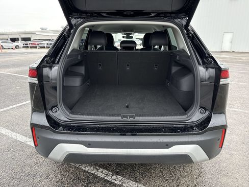 Used 2026 Volkswagen Tiguan SE FWD image 20