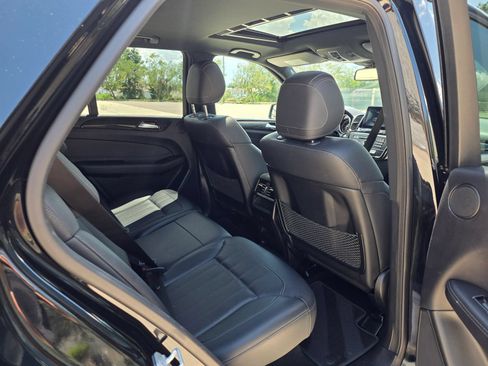 Used 2018 Mercedes-Benz GLE 350 image 24