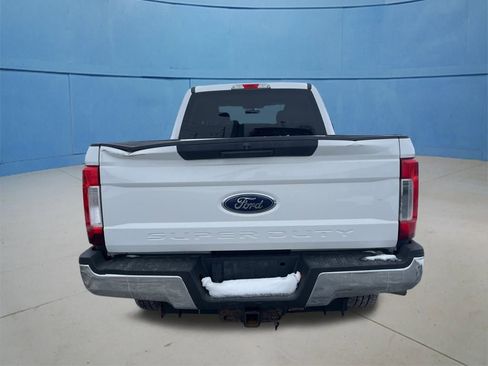 Used 2019 Ford F250 XLT w/ Snow Plow Prep Package image 7