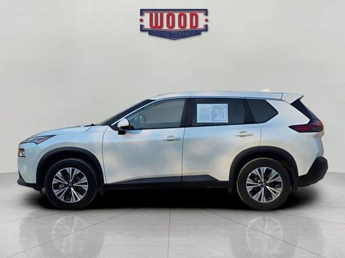 Used 2023 Nissan Rogue SV image 4