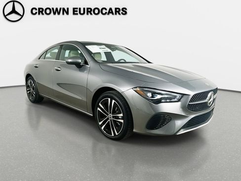 Used 2025 Mercedes-Benz CLA 250 4MATIC image 3