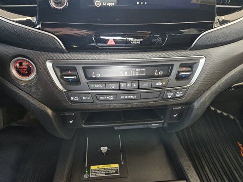 Used 2024 Honda Passport TrailSport image 25