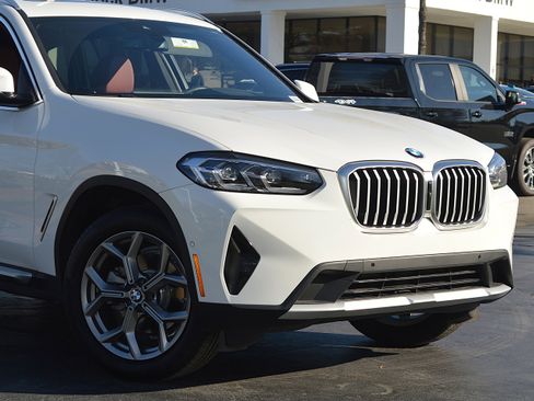 Certified 2024 BMW X3 sDrive30i w/ Convenience Package w/ZPA image 2