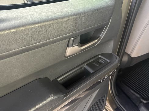 Used 2025 Toyota Tacoma TRD Off-Road image 22