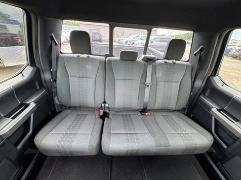Used 2018 Ford F150 XLT w/ Equipment Group 302A Luxury AWD/4WD image 15