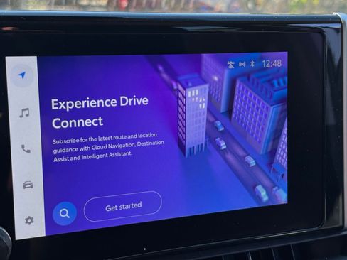 Used 2025 Toyota RAV4 LE image 21