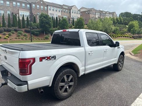 Used 2016 Ford F150 Lariat w/ Equipment Group 502A Luxury AWD/4WD image 7