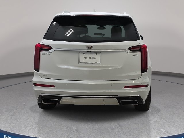 Used 2024 Cadillac XT6 Premium Luxury w/ LPO, Floor Liner Package AWD/4WD image 6