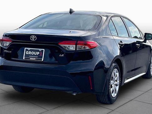 Used 2025 Toyota Corolla LE FWD image 13