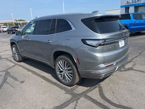 New 2026 Buick Enclave Avenir w/ Super Cruise Package image 10