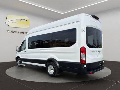 Used 2022 Ford Transit 350 XL image 5