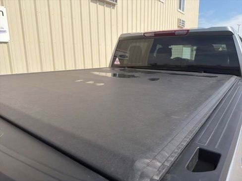 Used 2024 GMC Sierra 1500 Elevation image 10