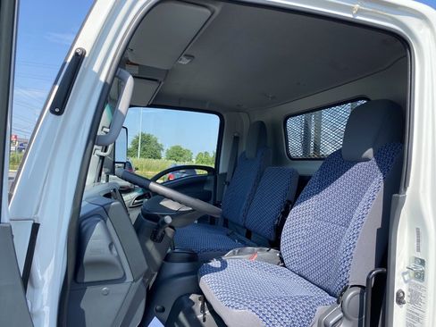 New 2024 Chevrolet Low Cab Forward image 12