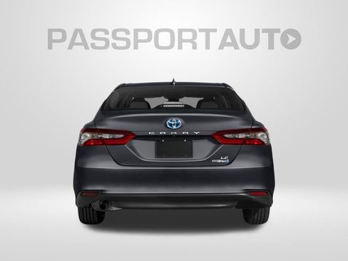 Used 2022 Toyota Camry LE FWD image 7