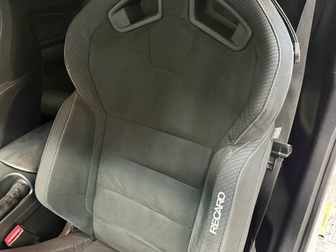 Used 2017 Ford Mustang Shelby GT350 image 24