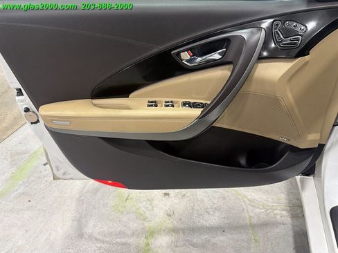 Used 2016 Hyundai Azera Limited image 33