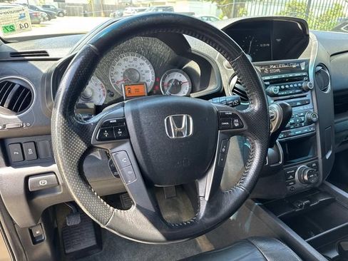 Used 2015 Honda Pilot Touring image 22
