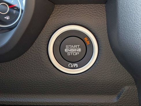 New 2026 RAM 1500 Big Horn AWD/4WD image 29