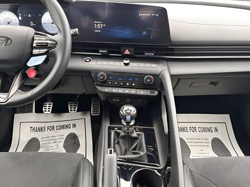 Used 2025 Hyundai Elantra N FWD image 17